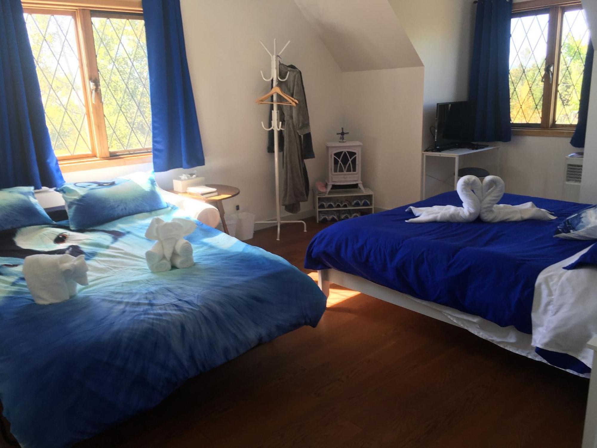 The Blue Cottage B&B Seventy Mile House Esterno foto